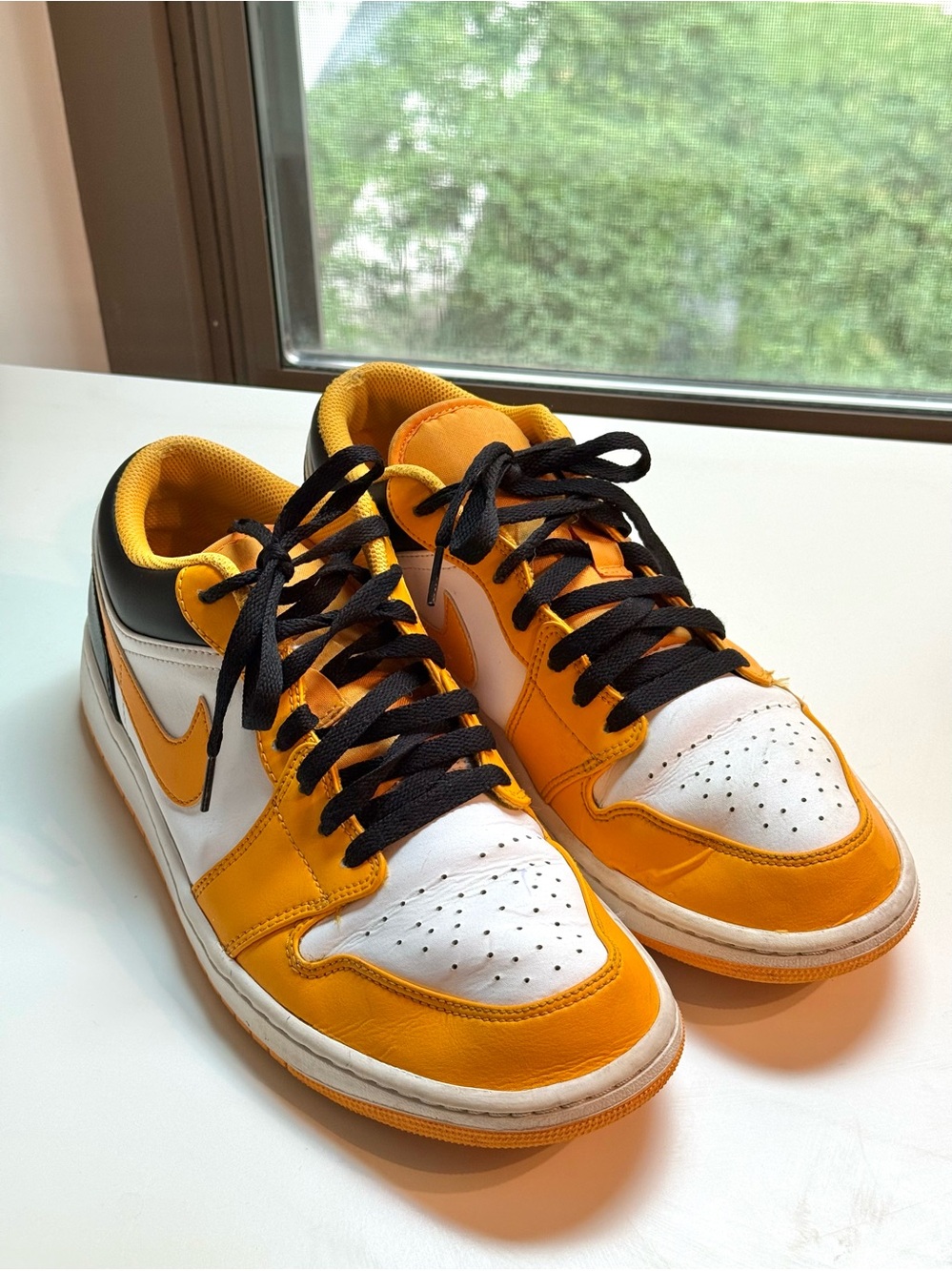 Nike Air Jordan Men's 1 Low-Top “Taxi” Sneakers in Yellow, White & Black size 11
